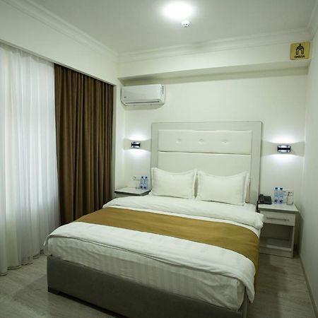 Viva Hotel Taskent Exterior foto
